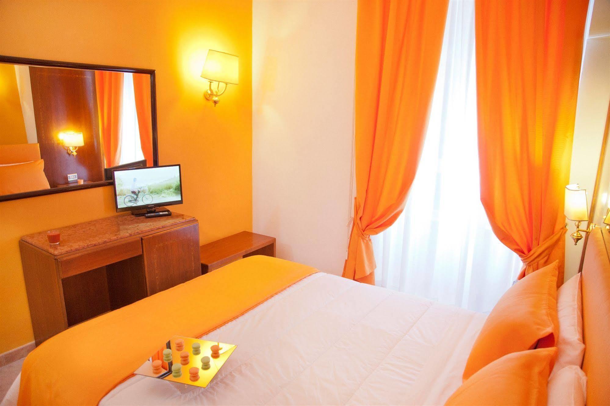 Hotel Max โรม ภายนอก รูปภาพ